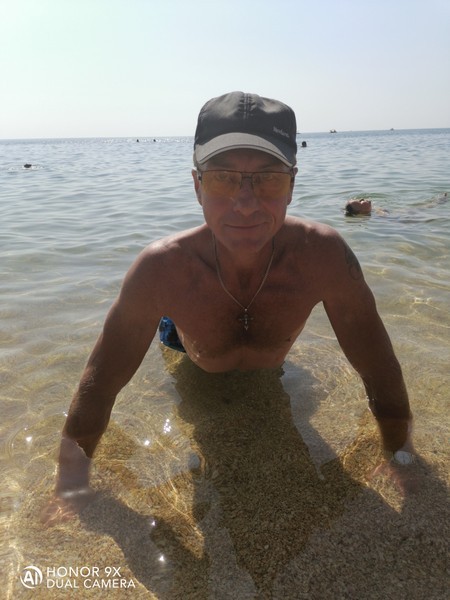 Владимир, 53