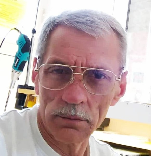 Владимир, 61