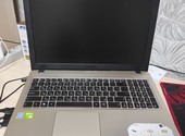 Продам ноутбук ASUS SonicMaster VivoBook 17".
