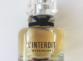 Женская парфюмерная вода L’lnterdit от Givenchy