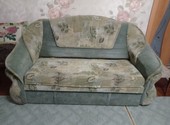 Диван и кресло -кровать продам
