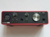 Продаю Звуковую карту Focusrite Scarlett Solo 3rd Gen Аудио интерфейс USB.