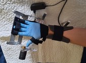 Реабилитационная перчатка для руки