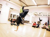 Break-Dance. Уроки Брейк данса для детей и подростков в Новороссийске
