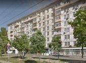 Продается светлая и теплая квартира Комсомольский проспект дом 49.