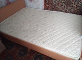 Кровать и матрас двухспальные