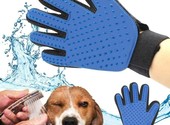 Перчатка для вычесывания шерсти домашних животных