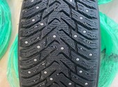 Продам комплект зимней резины Nokian Tyres Nordman 8 215/50 R17 95T